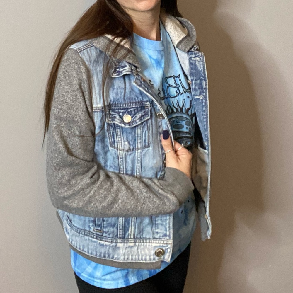 American Eagle Jean Jacket/Hoodie